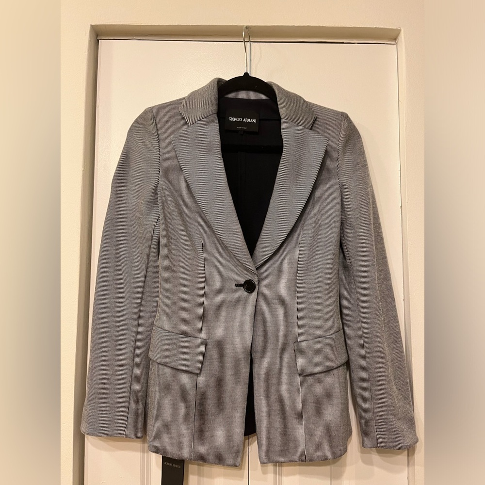 Giorgio Armani Women’s Don Blazer